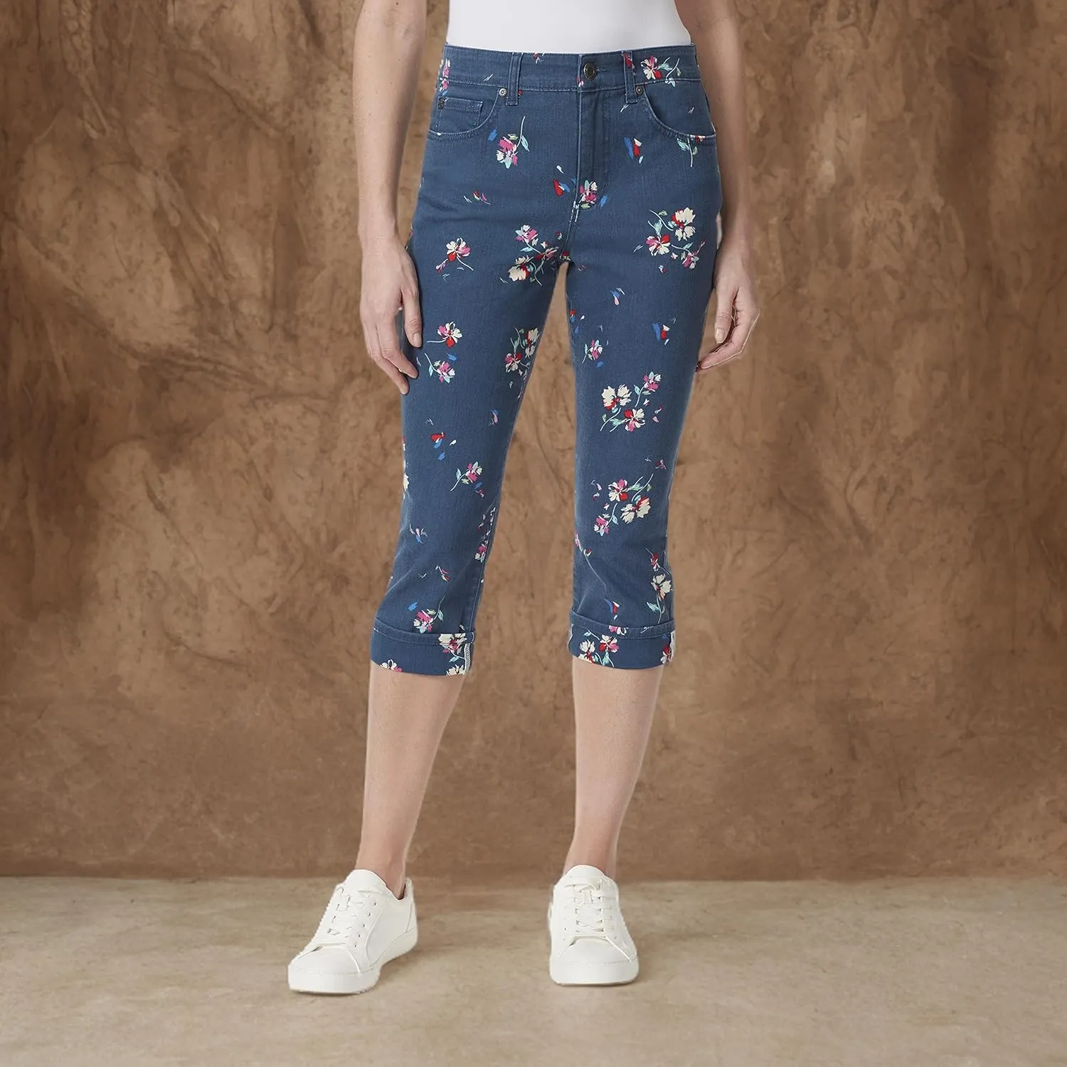 Bandolino Women's Mandie 5 Pocket High Rise Capri