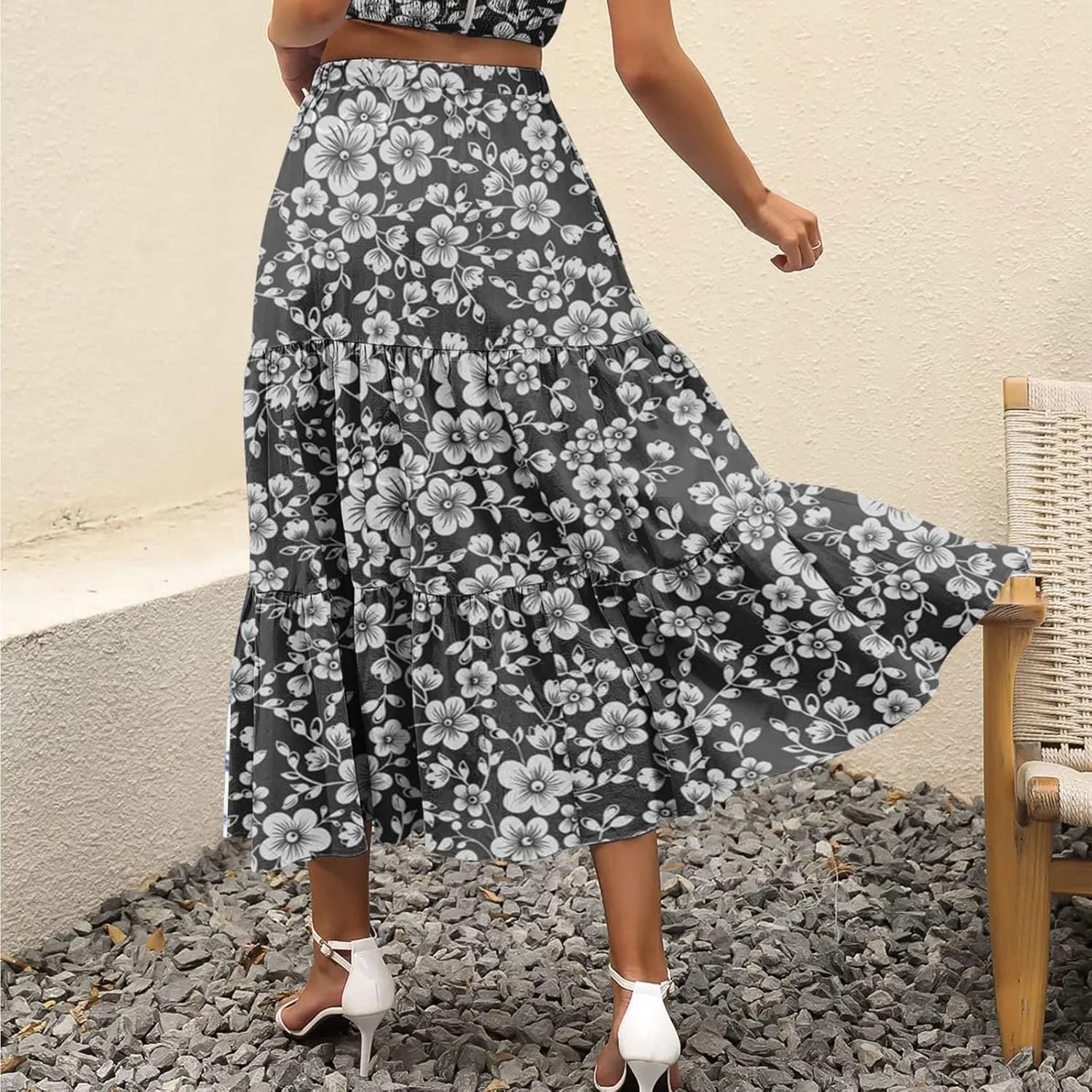 Boho Tiered Maxi Skirt Women Flowy Summer Beach Skirts Elastic Waistband Midi Skirt Floral Pleated A Line Skirt with Pockets