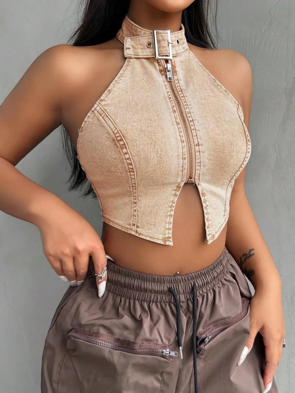 Floerns Women's Denim Backless Halter Zipper Cut Out Y2K Vest Streetwear Sleeveless Tank Tops