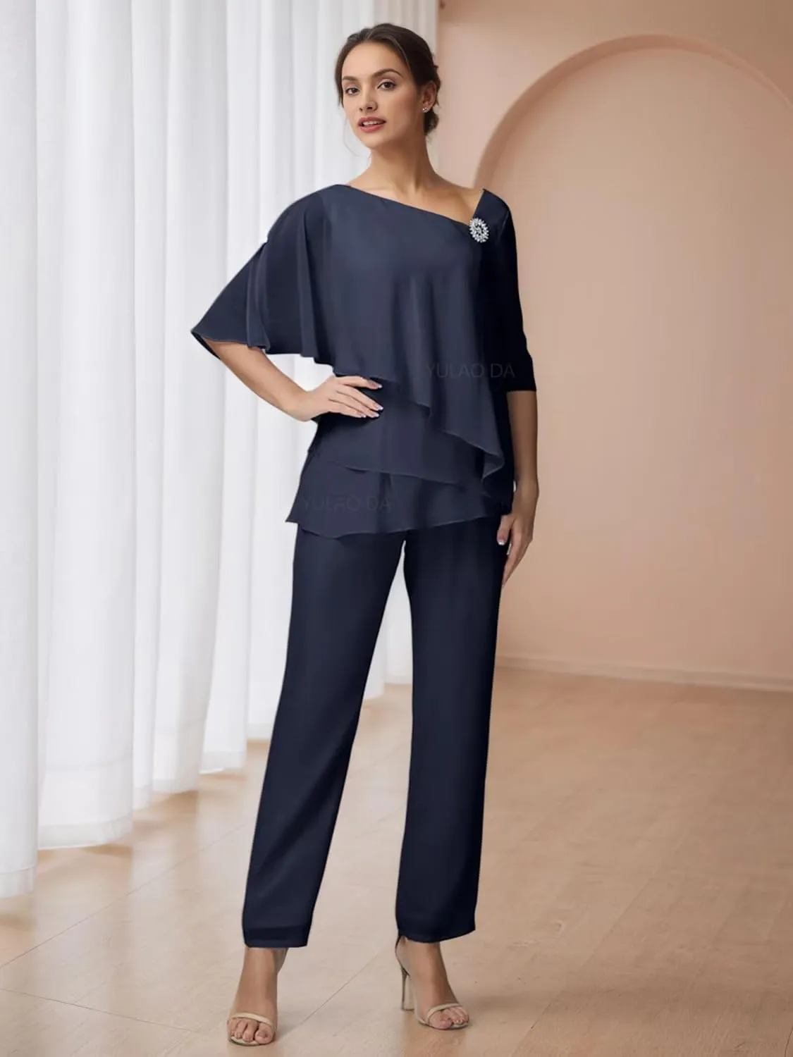 Half Sleeve Mother of The Bride Pant Suits for Women Dressy 2 pcs Tiered Formal Pantsuits for Wedding Guest 2025