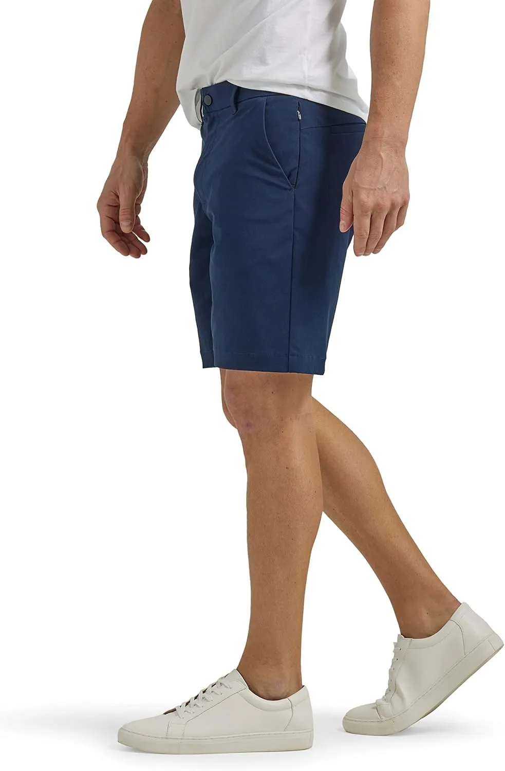 Lee Men's Extreme Motion Regular Fit Synthetic Flat Front Short