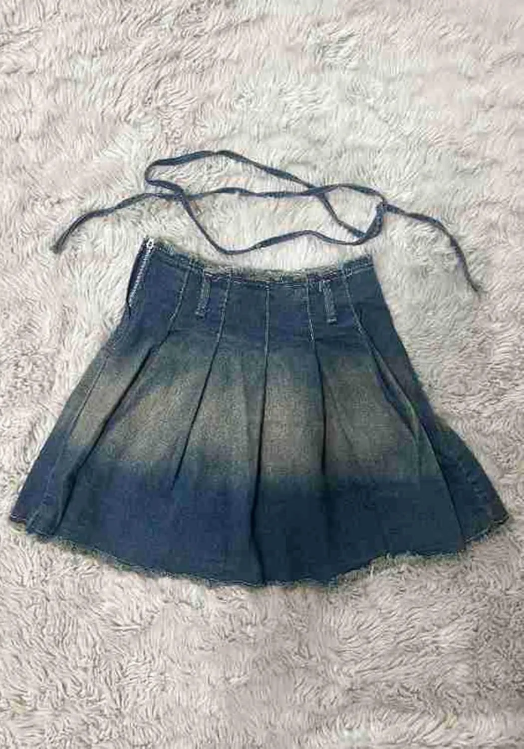 Molisry Women's 2024 Summer Pleated Jeans Skirt High Waisted Raw Hem A-Line Cute Denim Mini Skirt Streetwear