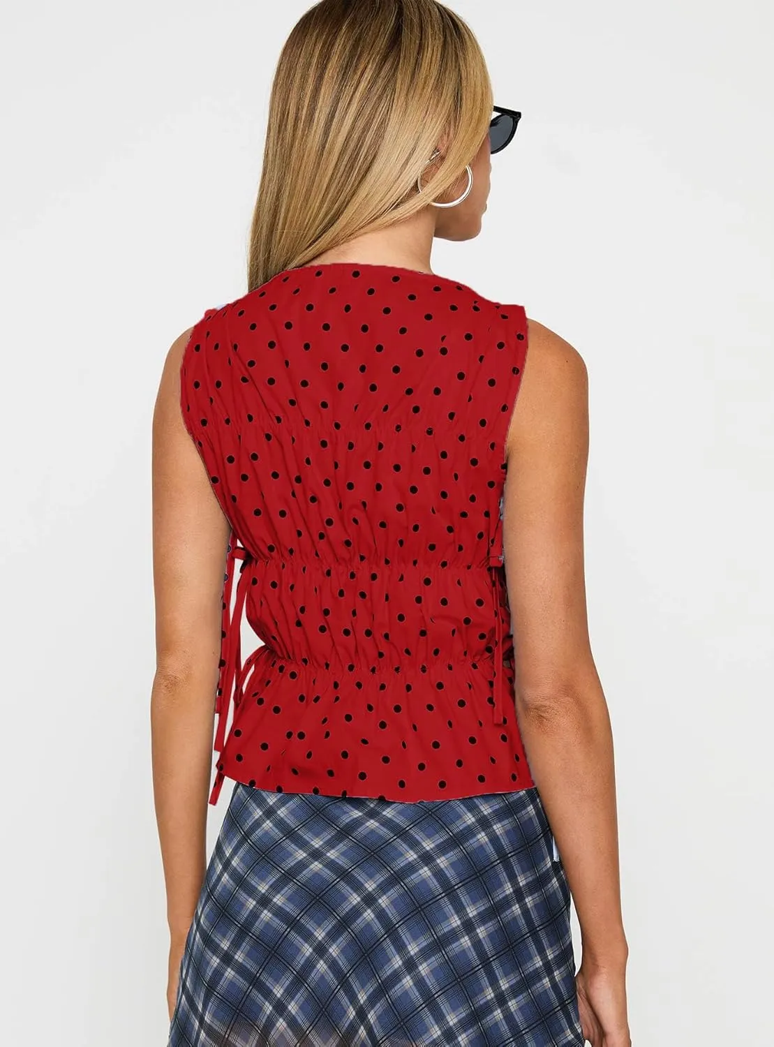 NUFIWI Women Cute Polka Dot Tank Top Boat Neck Smocked Going Out Y2k Tops Slim Fit Sleeveless Summer Shirts Streetwear