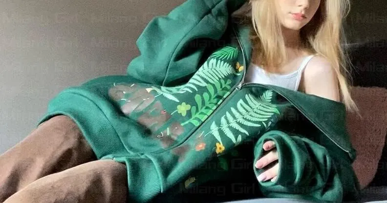 Sastianaen Women Rhinestone Hoodie Oversized Zip up Sweatshirts Long Sleeve Drawstring Coat Gothic Harajuk Pullover