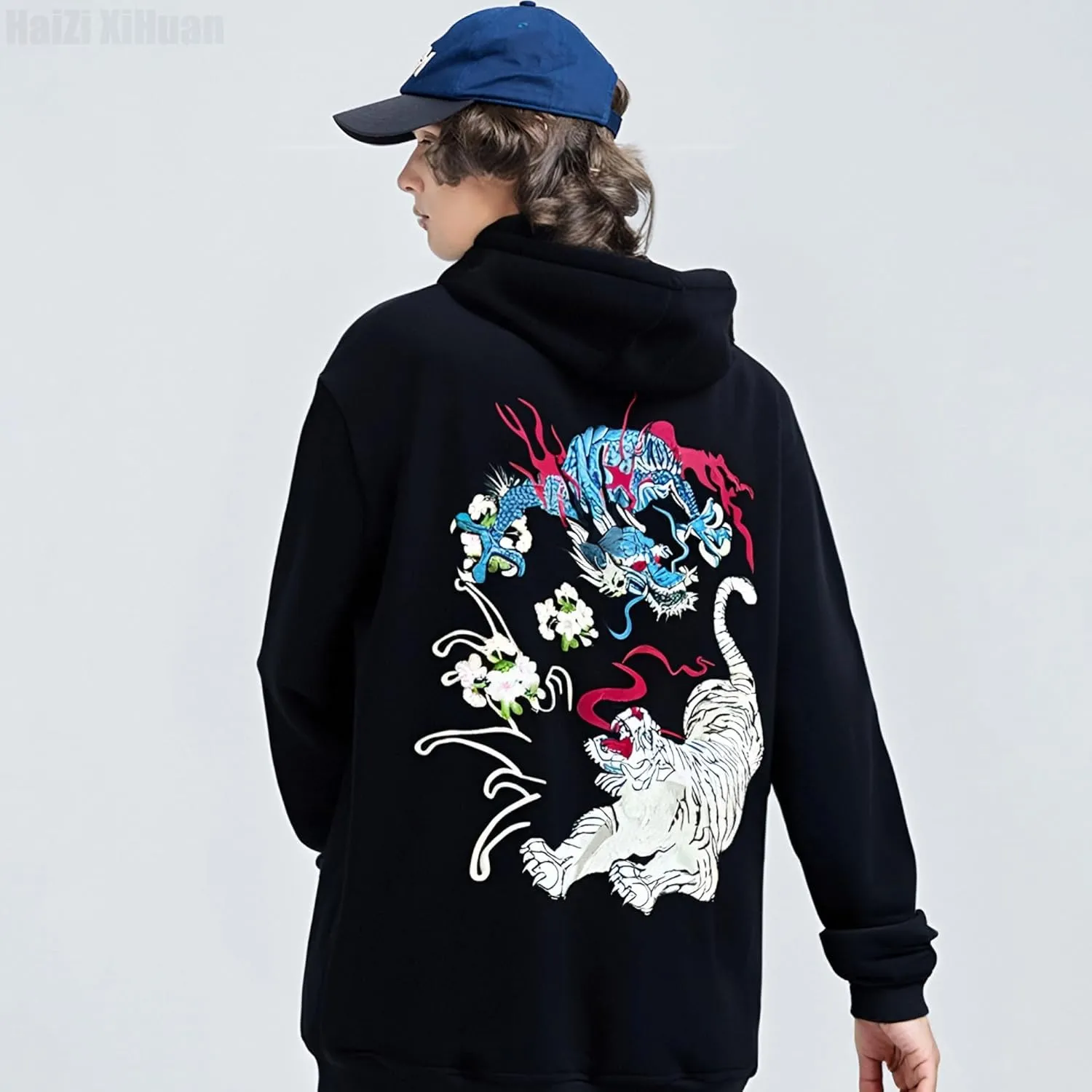 Streetwear Men's Dragon Embroidered Heavyweight Graphic Hoodies Japanese Techwear baggy Anime Hoodie