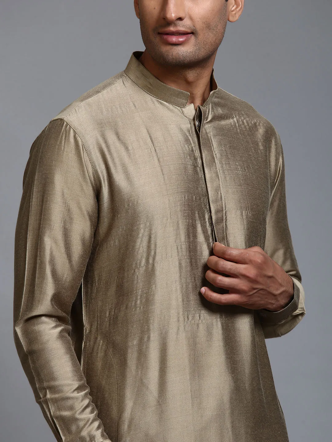 VASTRAMAY Men's Green Cotton Kurta Pyjama