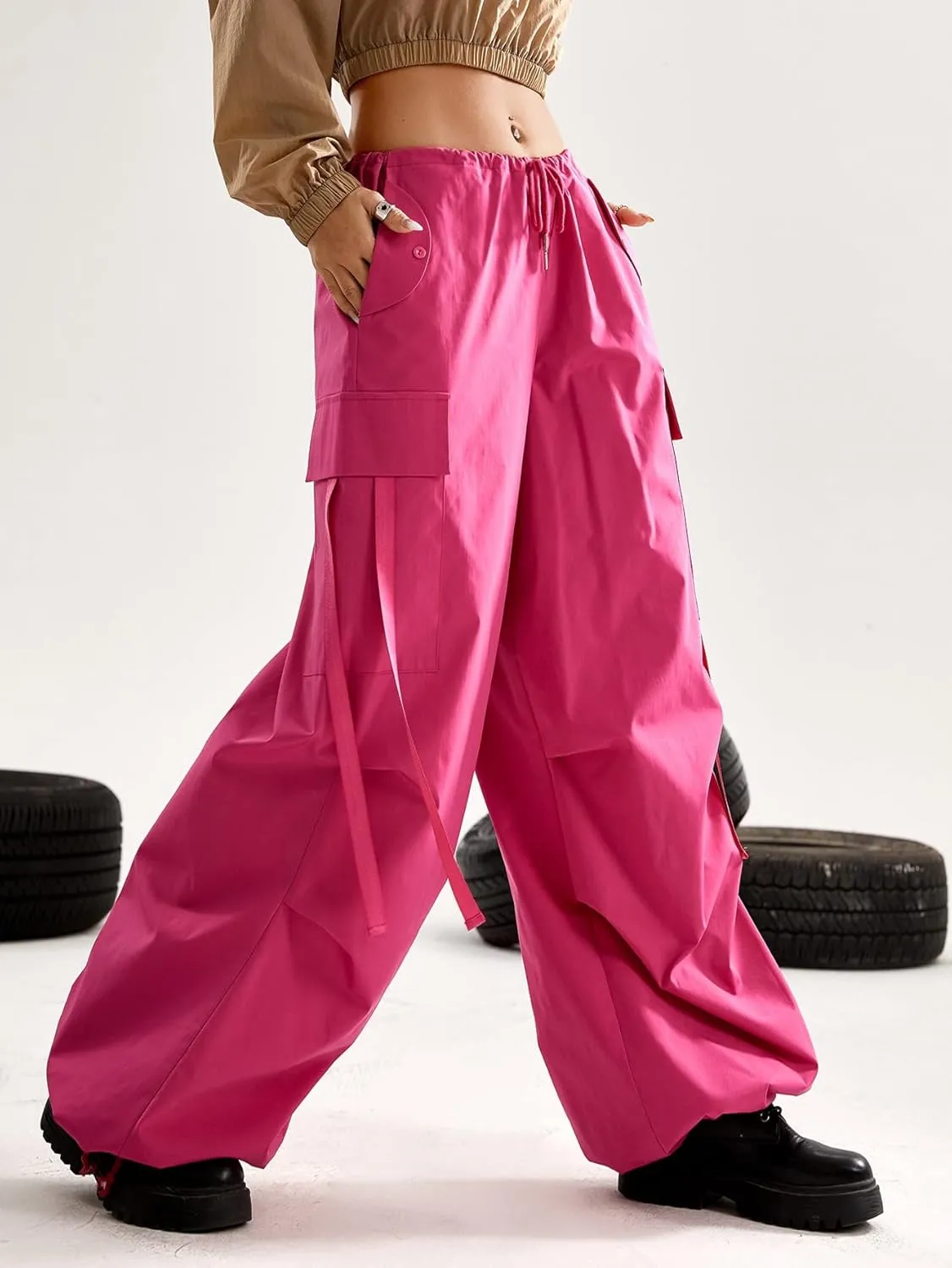 WDIRARA Women's Drawstring Low Waist Pocket Side Streetwear Baggy Cargo Pants