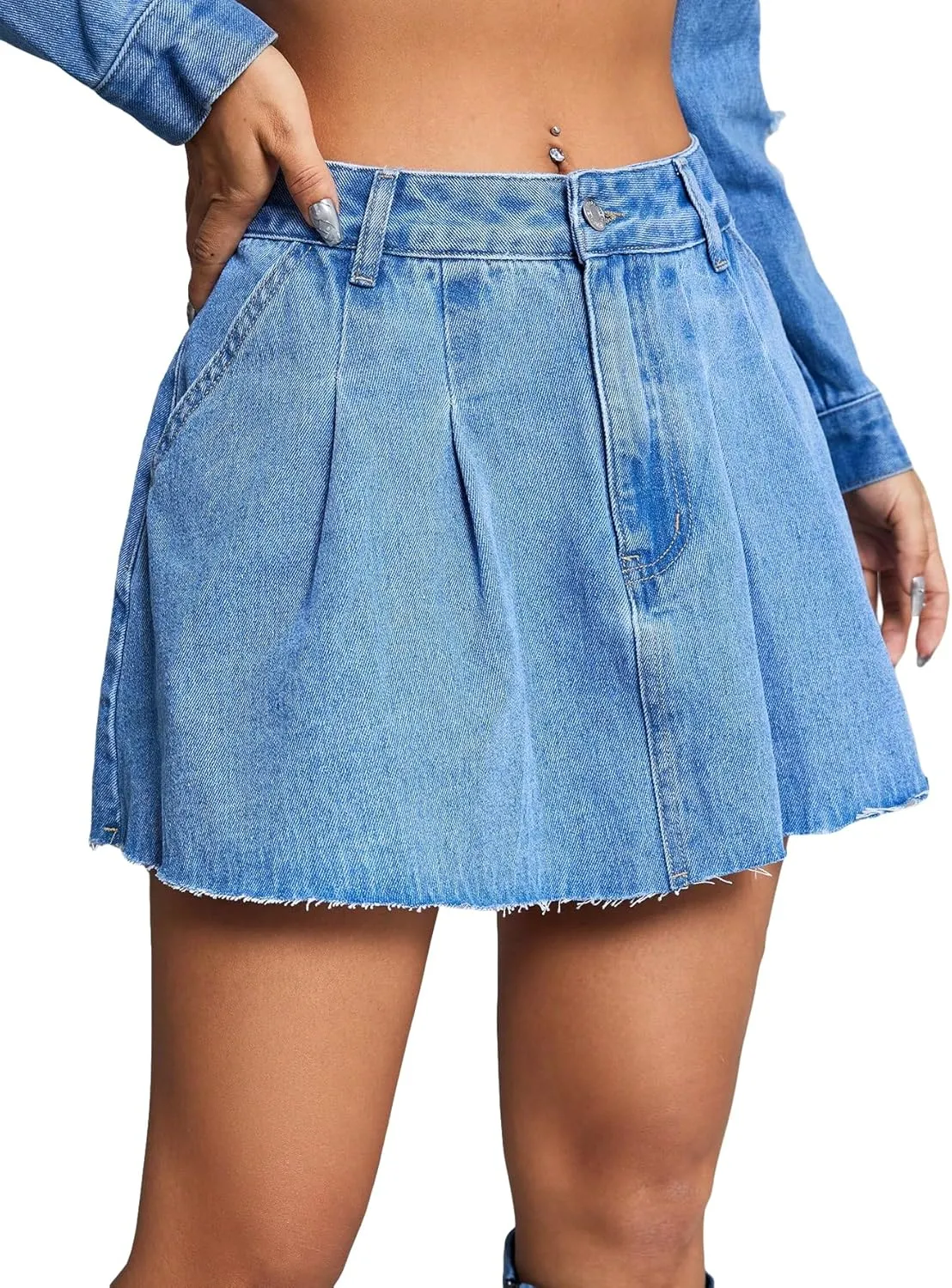WDIRARA Women's Low Waist Button Pleated Skater Raw Hem Mini Denim Skirt