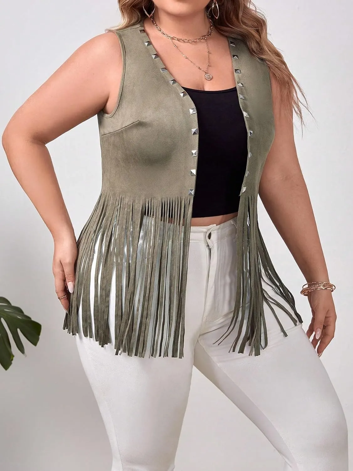 WDIRARA Women's Plus Size Fringe Trim Studded Detail Open Front V Neck Suede Boho Vest Jacket