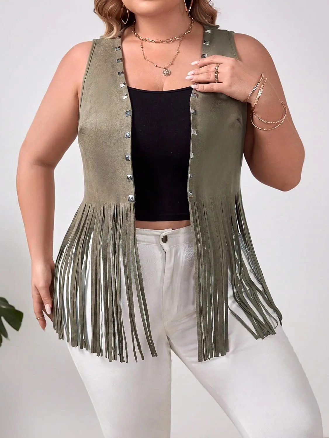 WDIRARA Women's Plus Size Fringe Trim Studded Detail Open Front V Neck Suede Boho Vest Jacket
