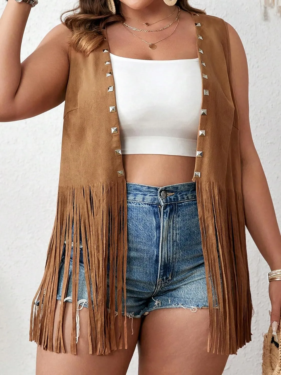 WDIRARA Women's Plus Size Fringe Trim Studded Detail Open Front V Neck Suede Boho Vest Jacket