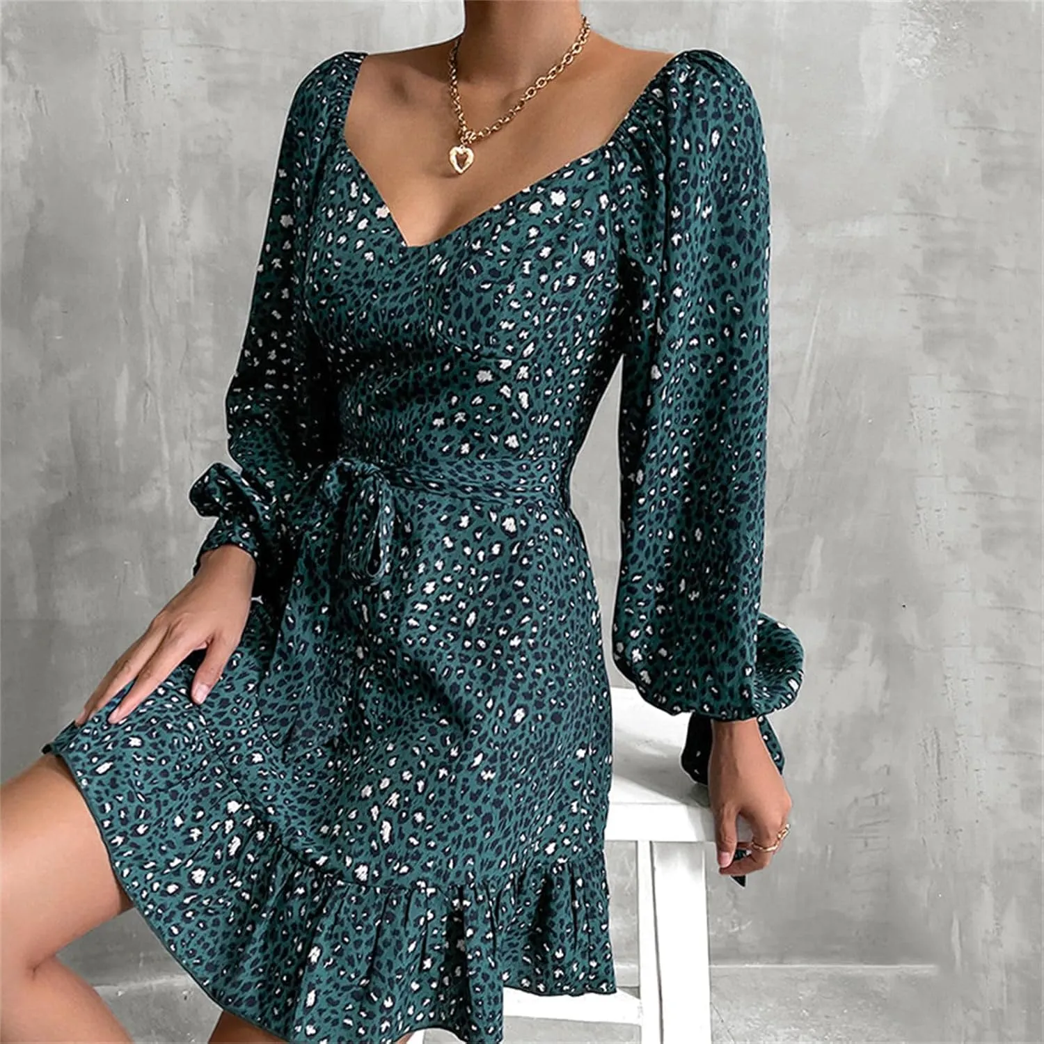 Womens Floral Ruffle Sun Dress Sundress V Neck Long Sleeve Smocked Skater Mini Dress Summer Print Swing A-Line Dresses