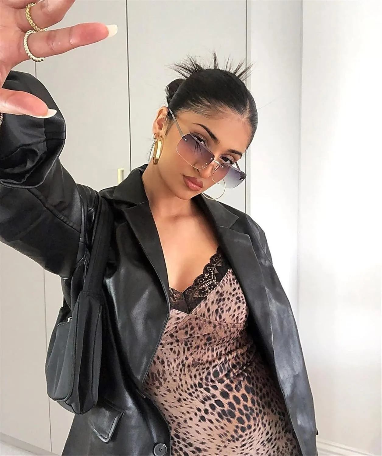 Yuemengxuan Women Faux Leather Blazer Vintage Lapel Boyfriend PU Jacket Long Sleeve Button Down Trench Coat Streetwear